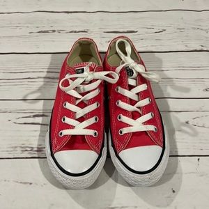 Kids converse sneakers